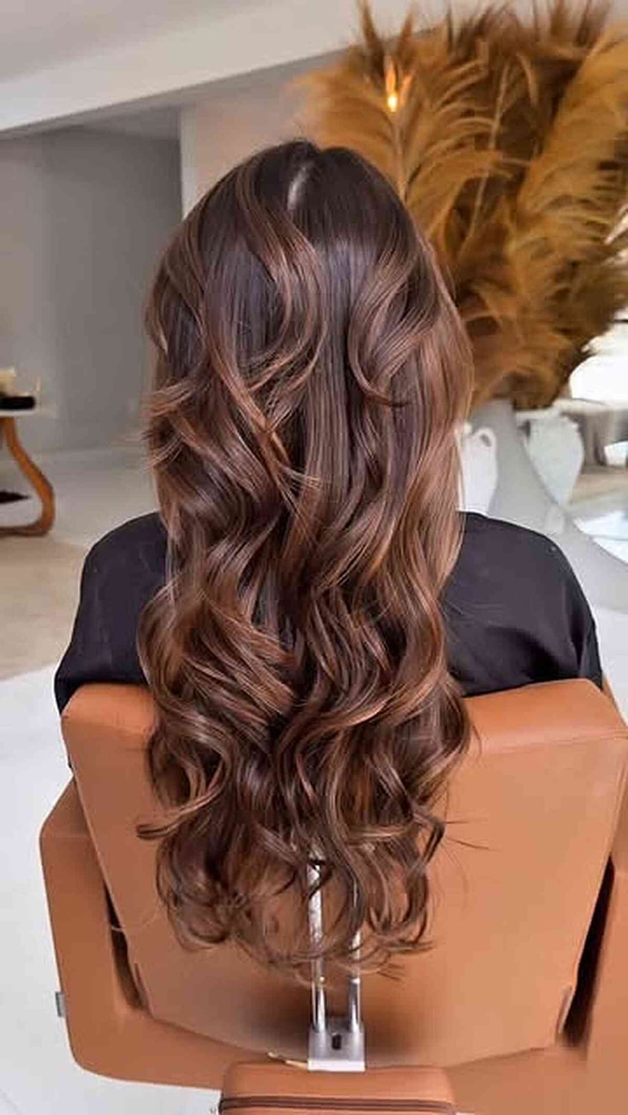 Mid-Back Rich Brown Cascading Waves Mid-Back Rich Brown Cascading Waves — Classy Wavy Hair Hairstyles