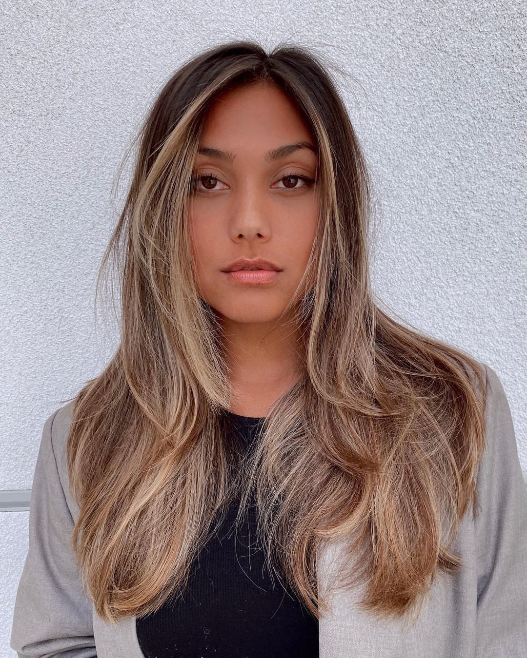 Long Layered Hair With Curtain Bangs And Blowout Long Layered Hair With Curtain Bangs And Blowout — Classy Wavy Haircuts