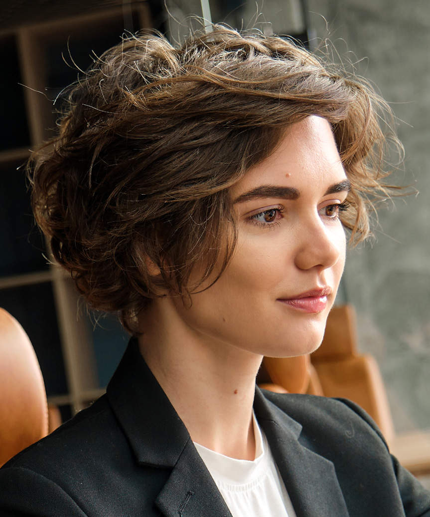 Short Brunette Shag With Textured Layers Short Brunette Shag With Textured Layers — Classy Wavy Haircuts