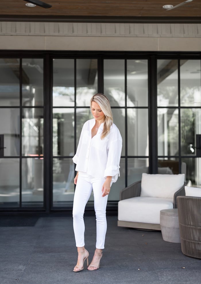 Oversized Shirt With Skinny Jeans Oversized Shirt With Skinny Jeans — Classy White Blouse Outfit