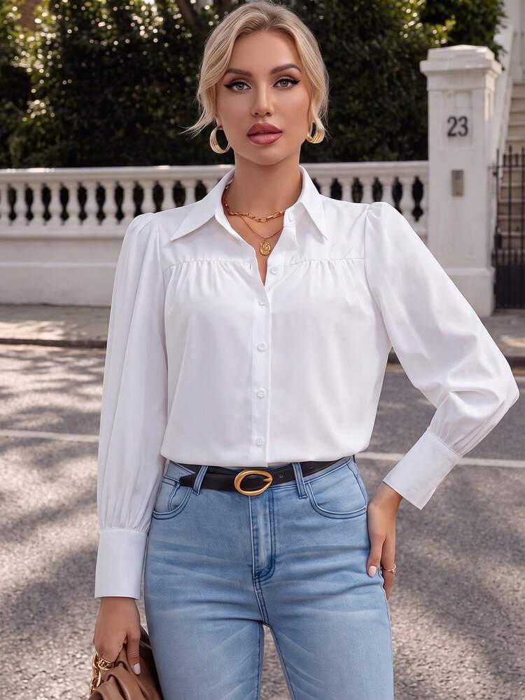 Collared Blouse With Puff Sleeves And High-Waisted Jeans Collared Blouse With Puff Sleeves And High-Waisted Jeans — Classy White Blouse Outfit