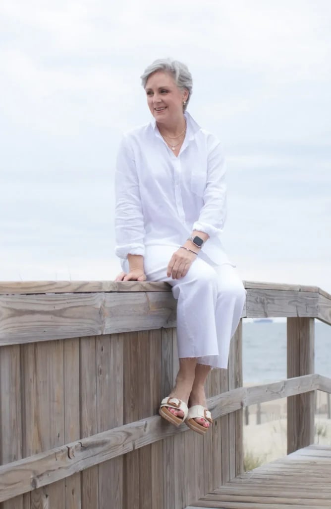 All-White Beach Outfit All-White Beach Outfit — Classy White Blouse Outfit