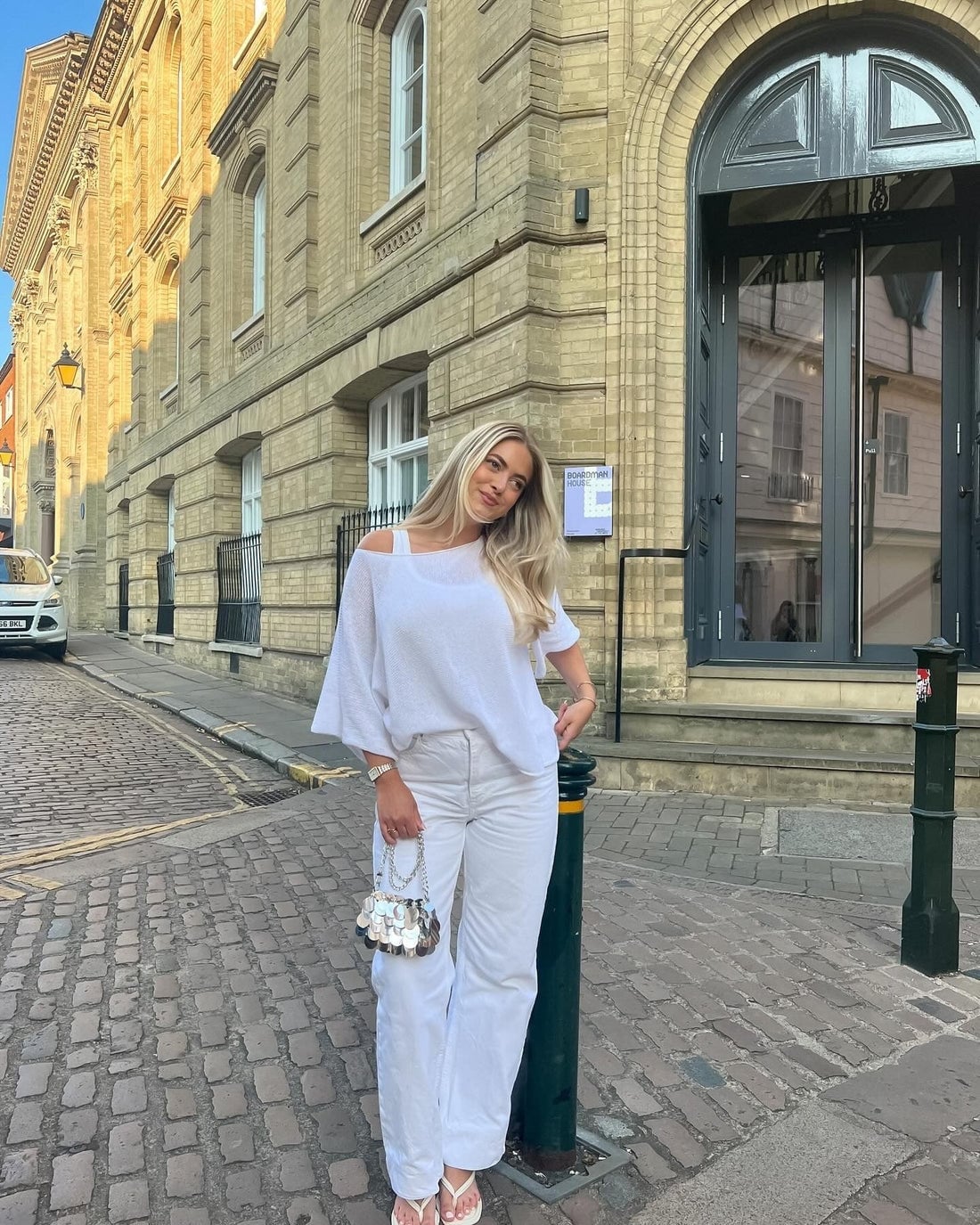 White Off-Shoulder Top With Wide Sleeves White Off-Shoulder Top With Wide Sleeves — Classy White Top Outfits