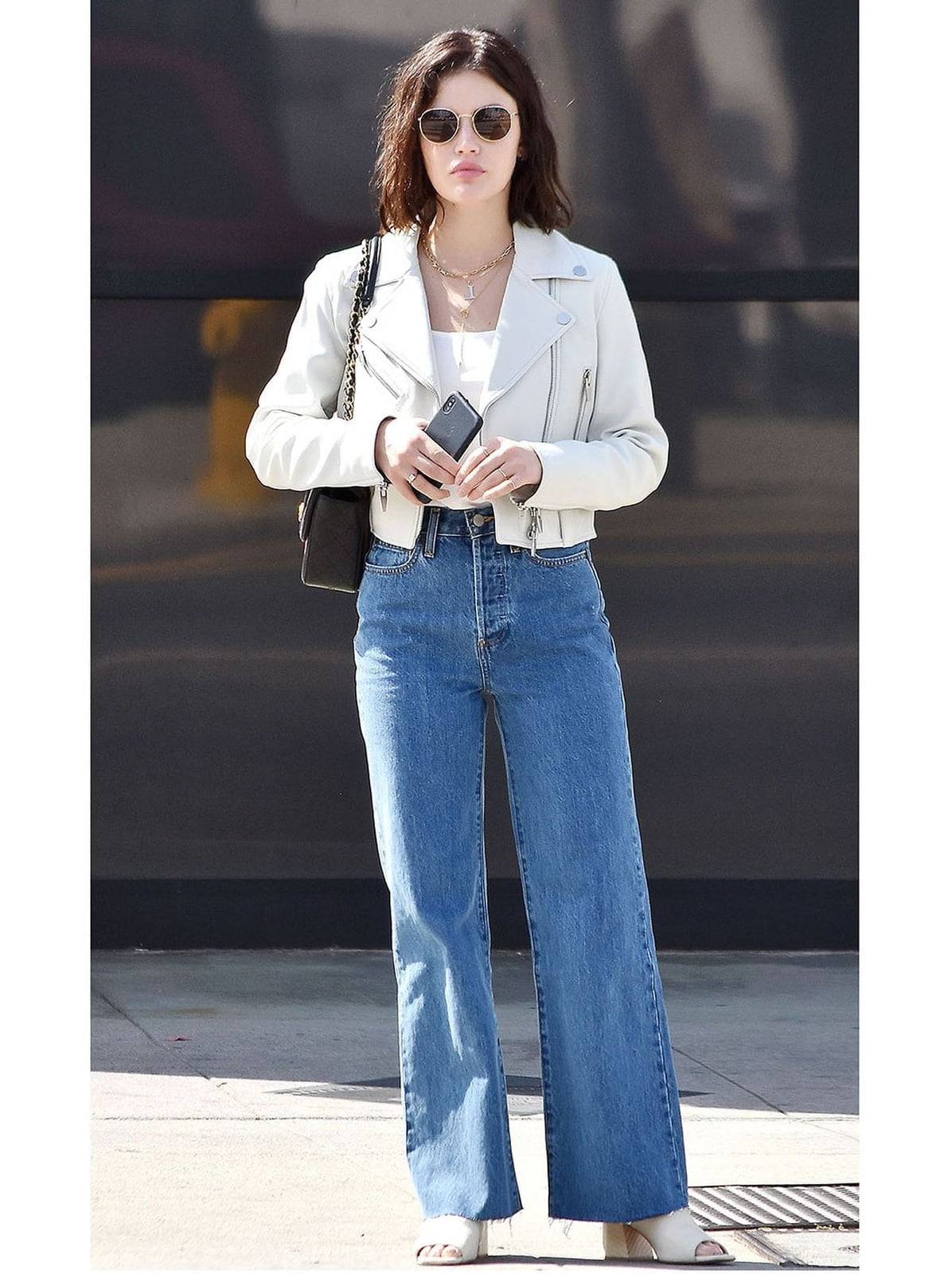 Moto Jacket and Heels with Light Wash Jeans Moto Jacket and Heels with Light Wash Jeans — Classy Wide Leg Jeans Outfits