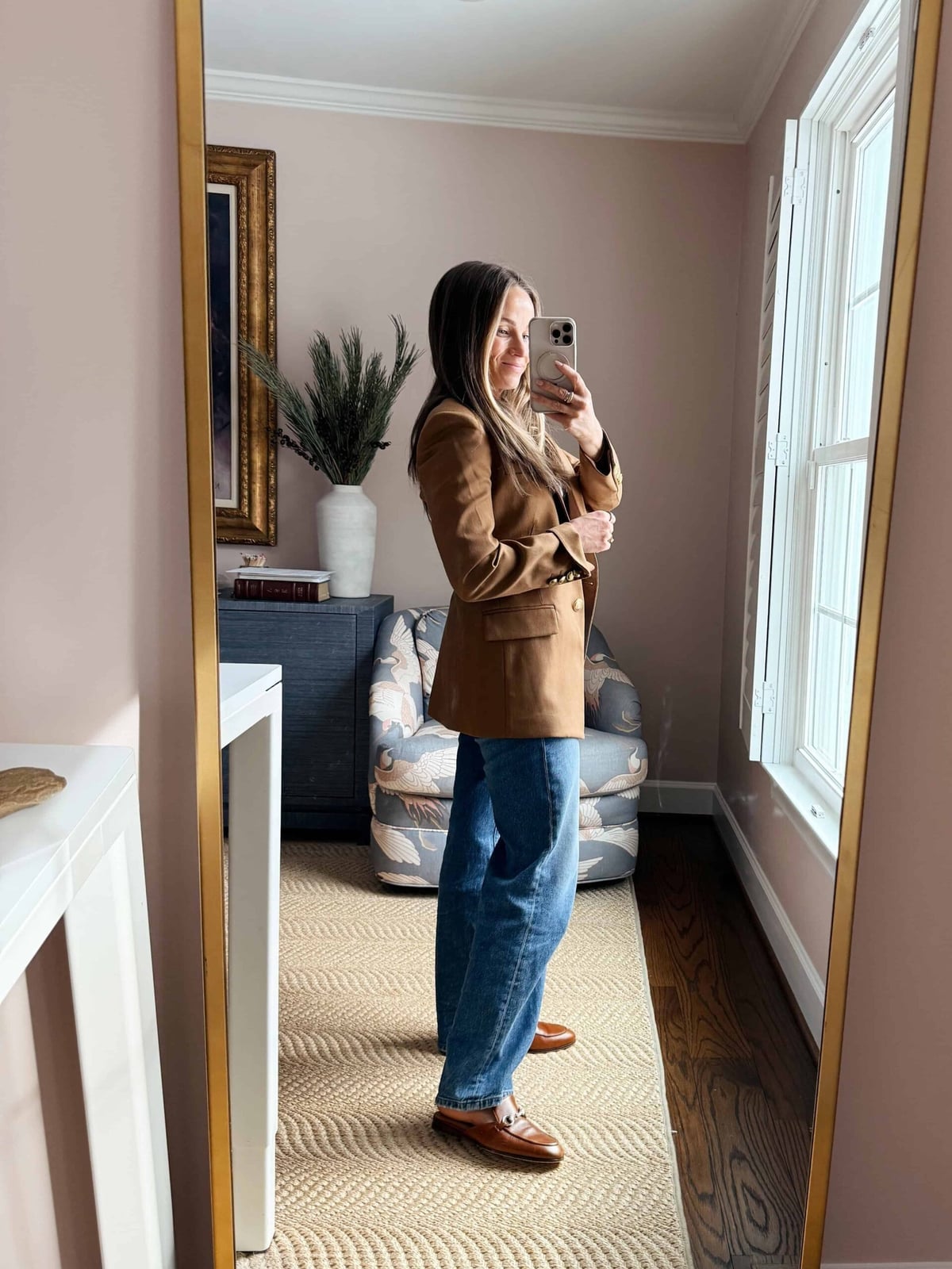 Tan Blazer and Loafers with Wide Leg Denim Tan Blazer and Loafers with Wide Leg Denim — Classy Wide Leg Jeans Outfits