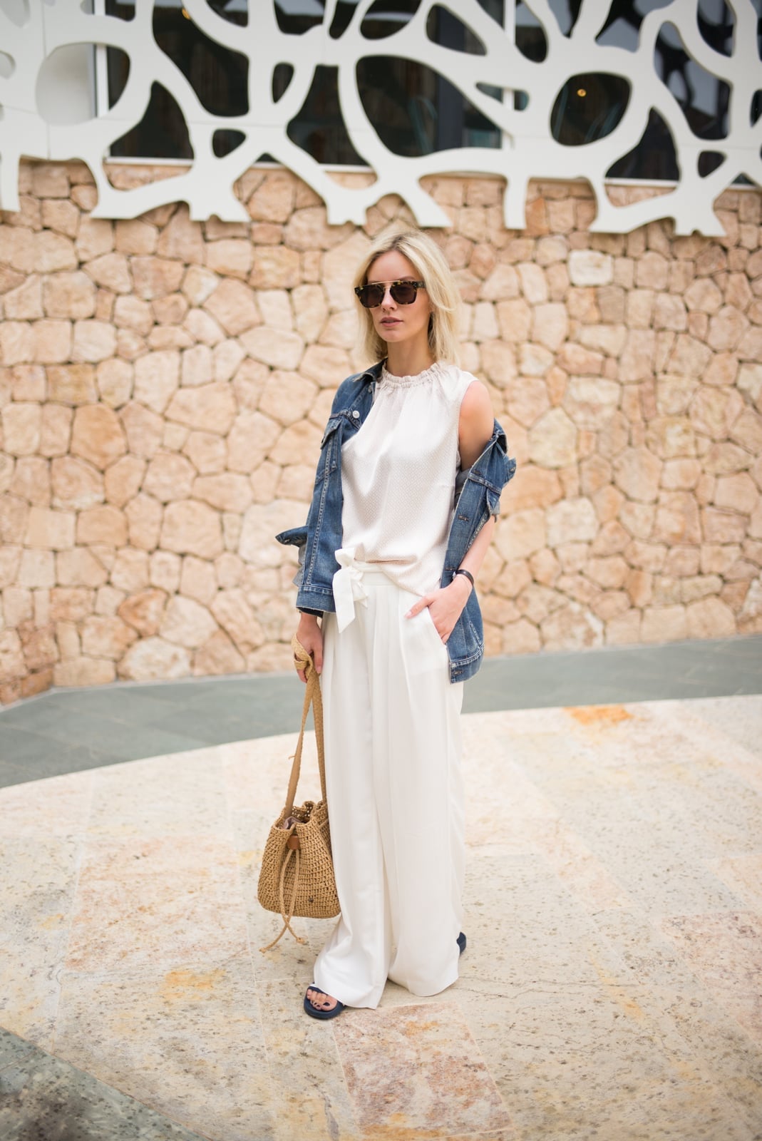 White Wide Leg Pants with Denim Jacket — Classy Wide Leg Pants Outfits