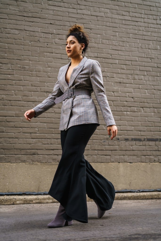 Black Wide Leg Trousers with Gray Plaid Belted Blazer — Classy Wide Leg Pants Outfits