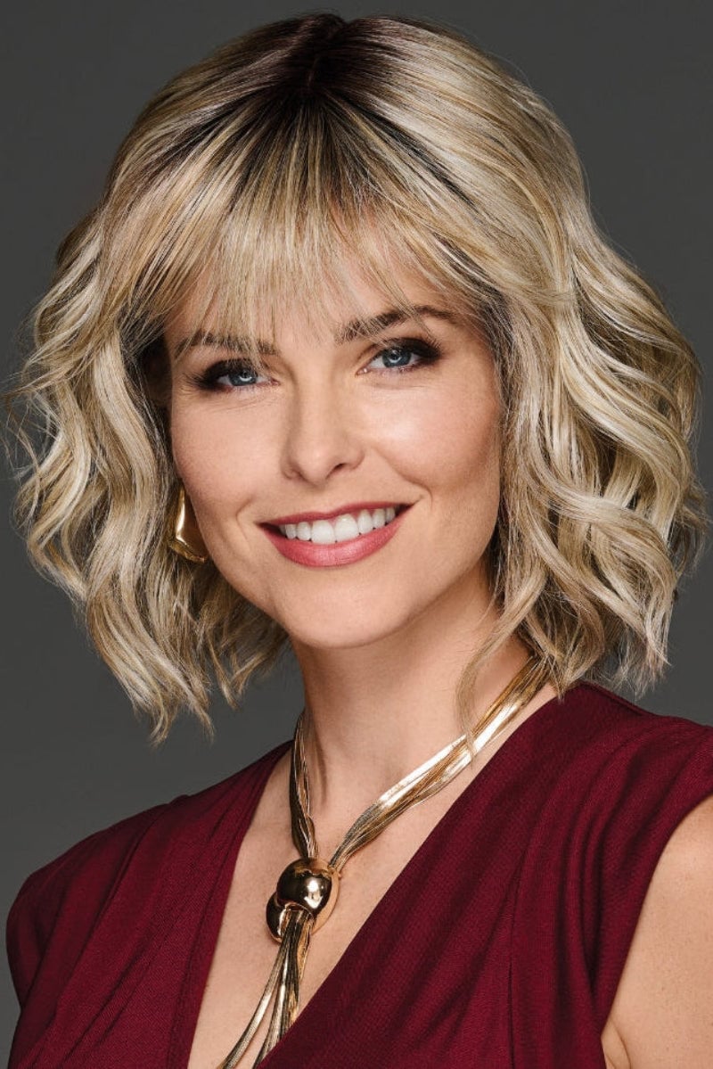 Collarbone Wavy Bob Curtain Bangs Blonde Roots Collarbone Wavy Bob Curtain Bangs Blonde Roots — Classy Wig Hair