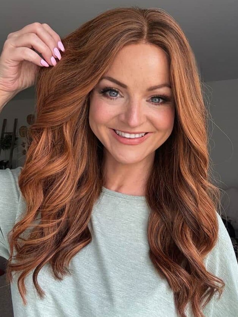Mid-Back Layers Auburn With Highlights Mid-Back Layers Auburn With Highlights — Classy Wig Hair
