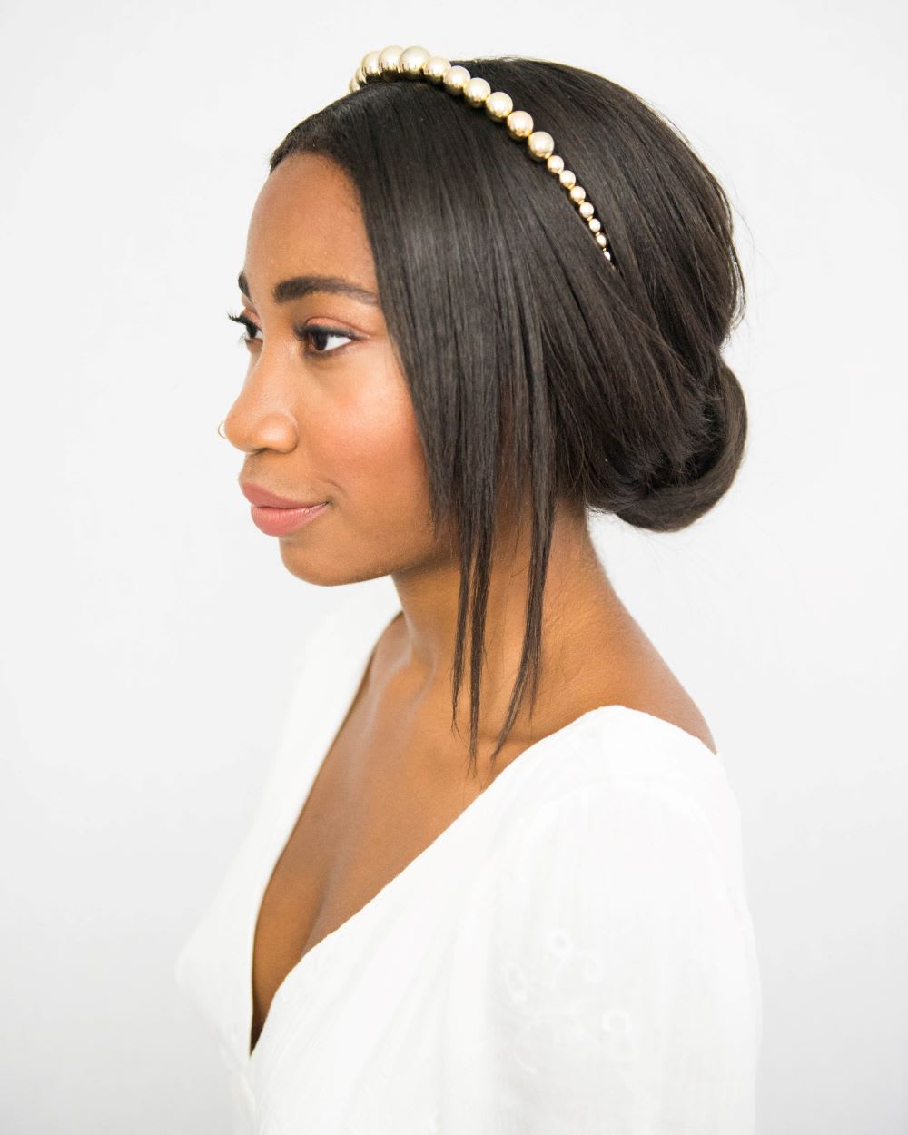 Fine Hair Updo With Pearl Headband Fine Hair Updo With Pearl Headband — Classy Y2K Updo