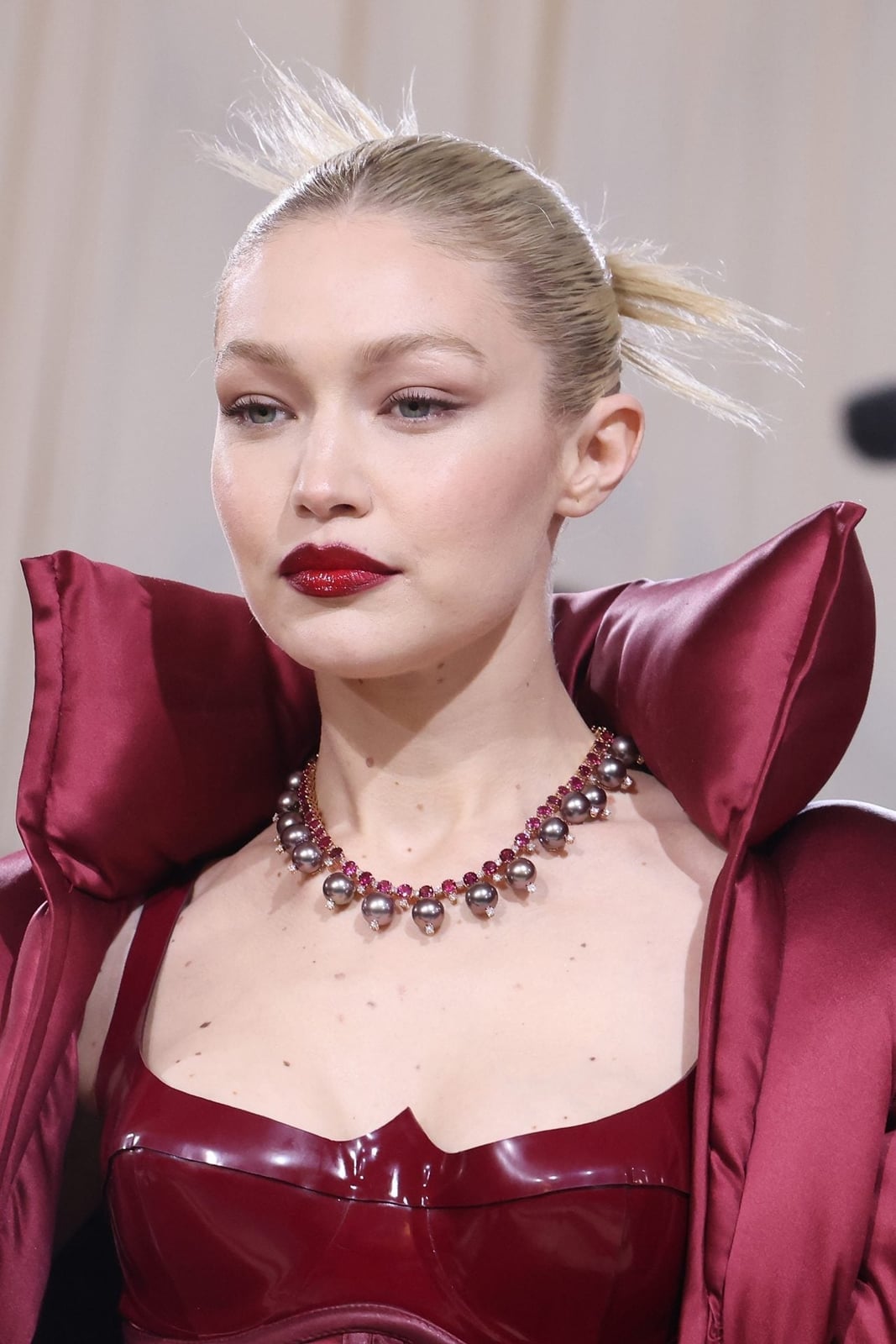High Updo With Spiky Tendrils High Updo With Spiky Tendrils — Classy Y2K Updo