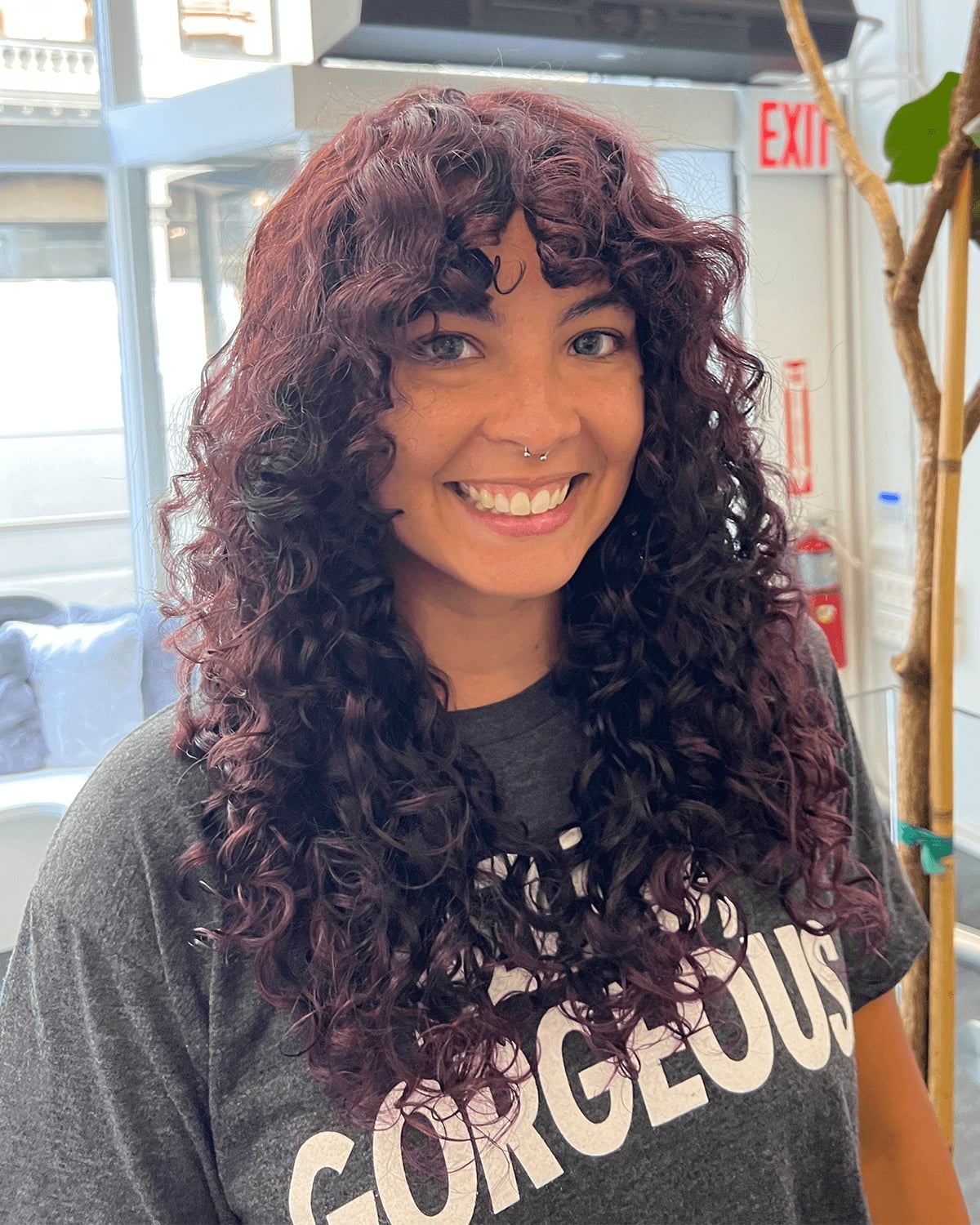 Collarbone Curls With Auburn Highlights Collarbone Curls With Auburn Highlights — Curly Hair Down Ideas