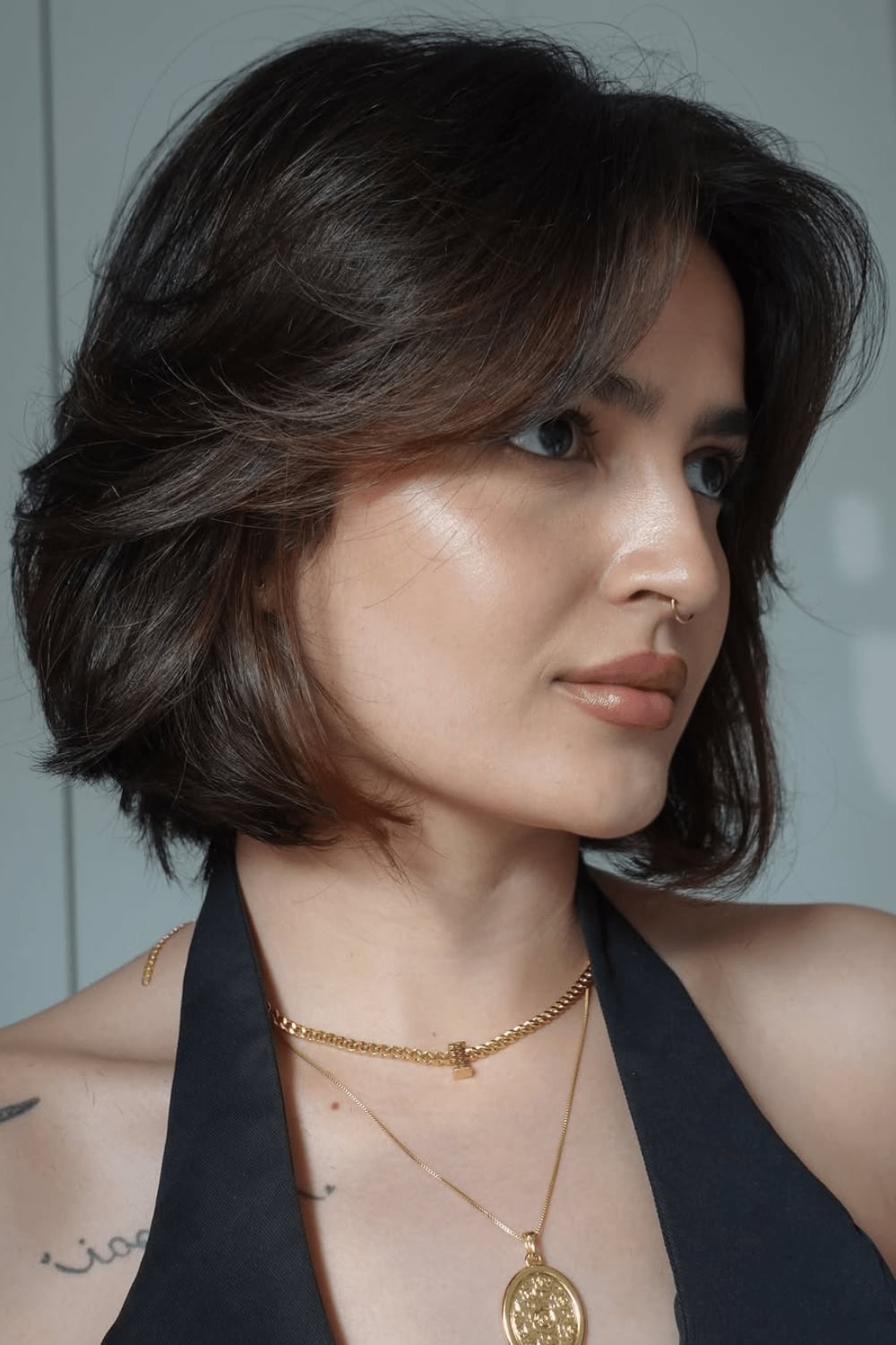 Collarbone Dark Brown Bob With Layers Collarbone Dark Brown Bob With Layers — Cute Chic Hairstyles
