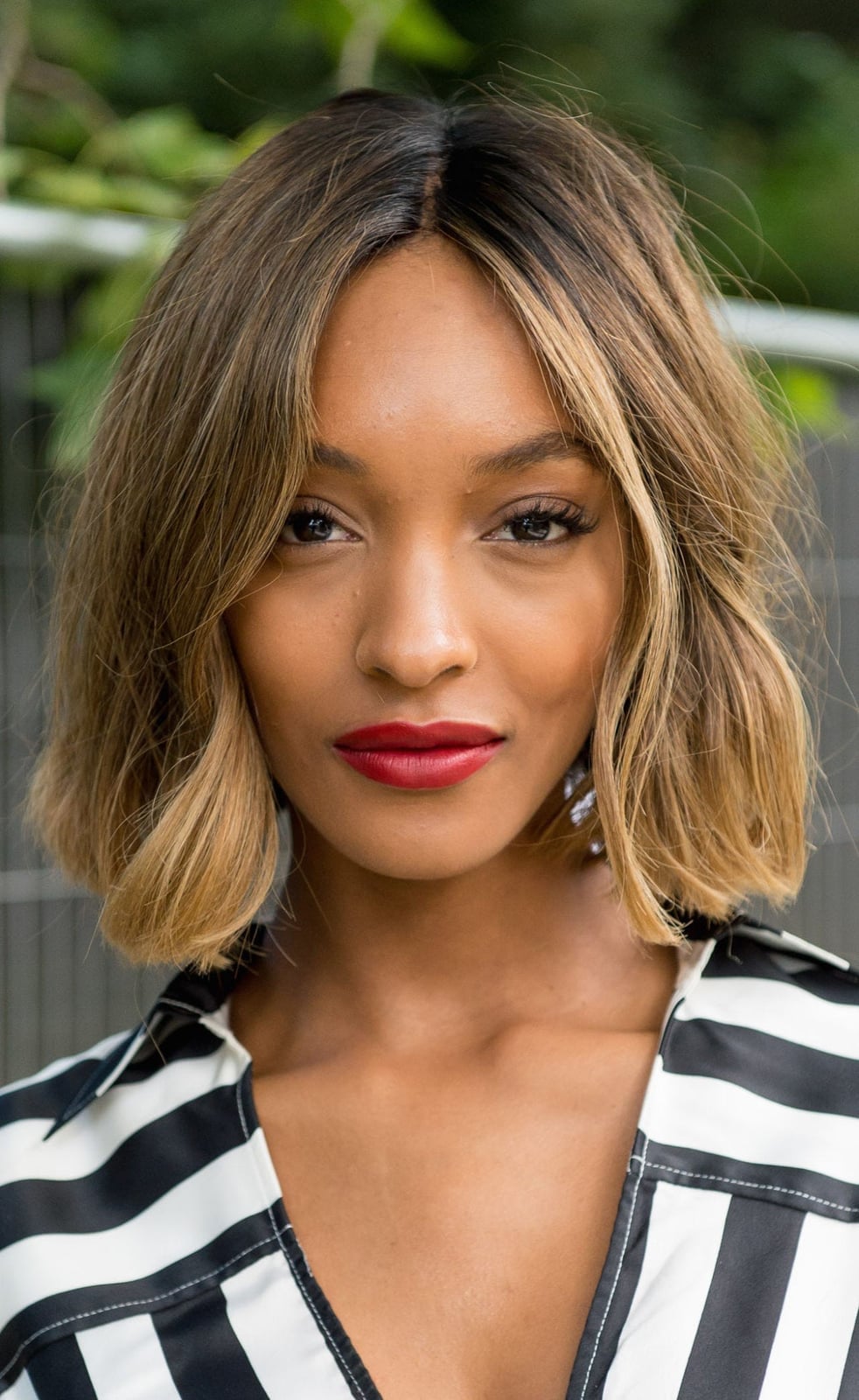 Warm Brown Bob With Face-Framing Balayage Warm Brown Bob With Face-Framing Balayage — Cute Chic Hairstyles