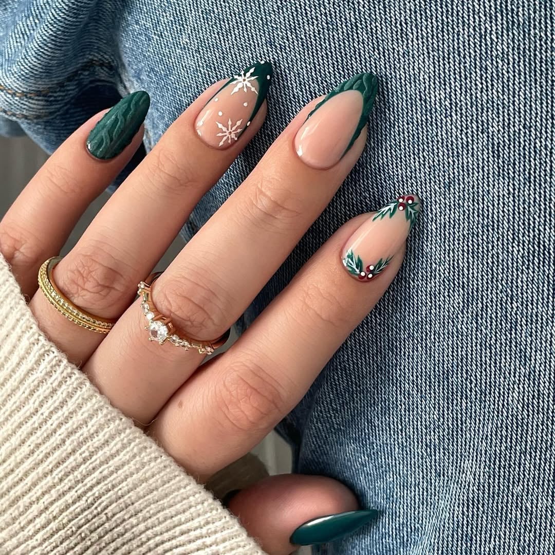 Medium Almond Festive Winter Motifs Medium Almond Festive Winter Motifs — Cute Classy Almond Nails