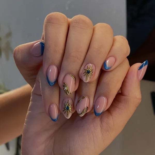 Short Oval Blue French Tips With Gold Accents — Cute Elegant Nails