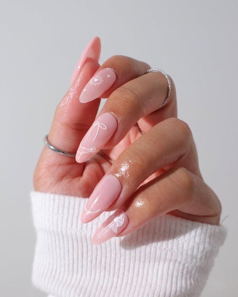 Medium Almond Sheer Pink With White Floral Art — Cute Elegant Nails