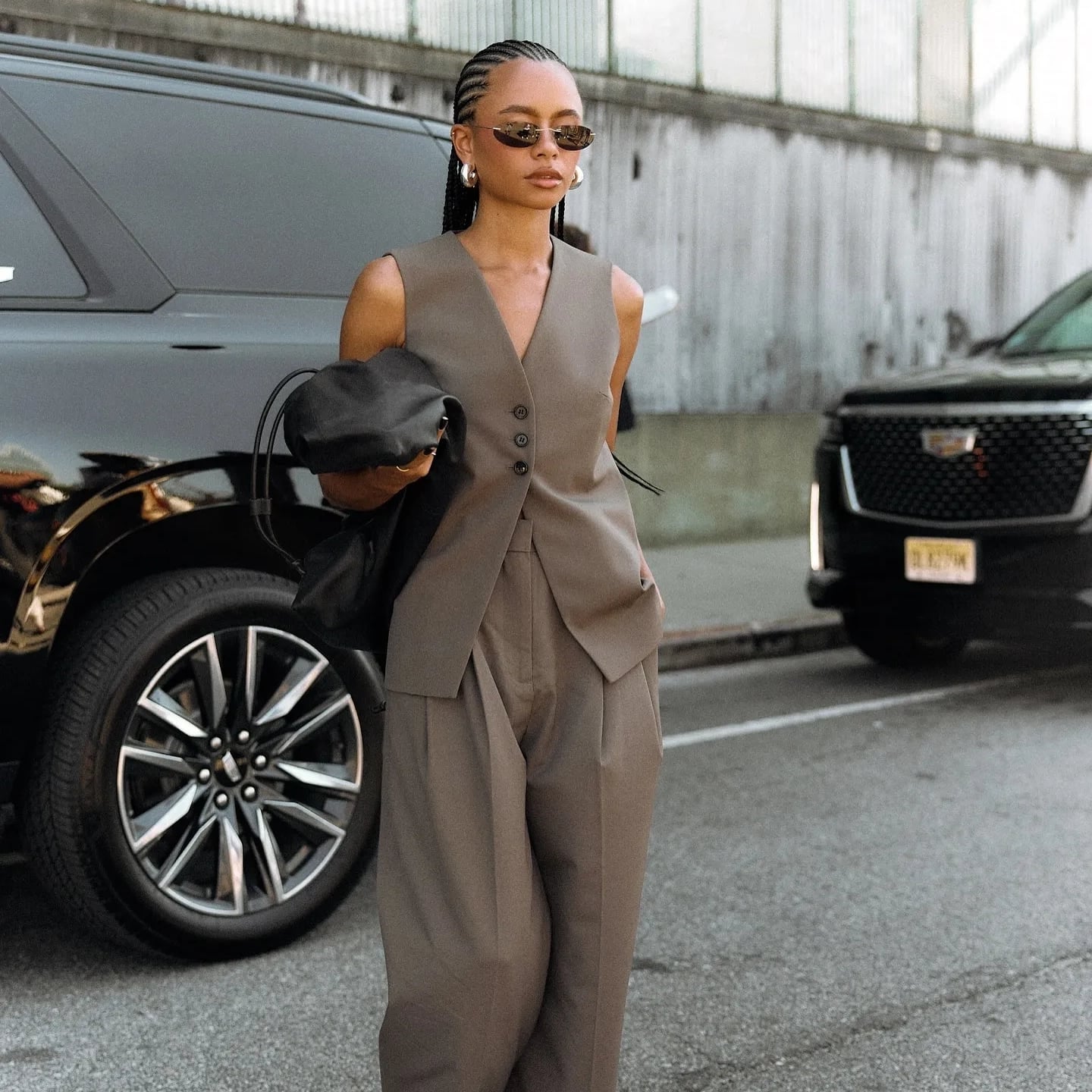 Pinterest Cute Sophisticated Outfits 900+ Classy, Elegant Style Ideas Mode Inspiration, Outfit Trends, White Sleeveless