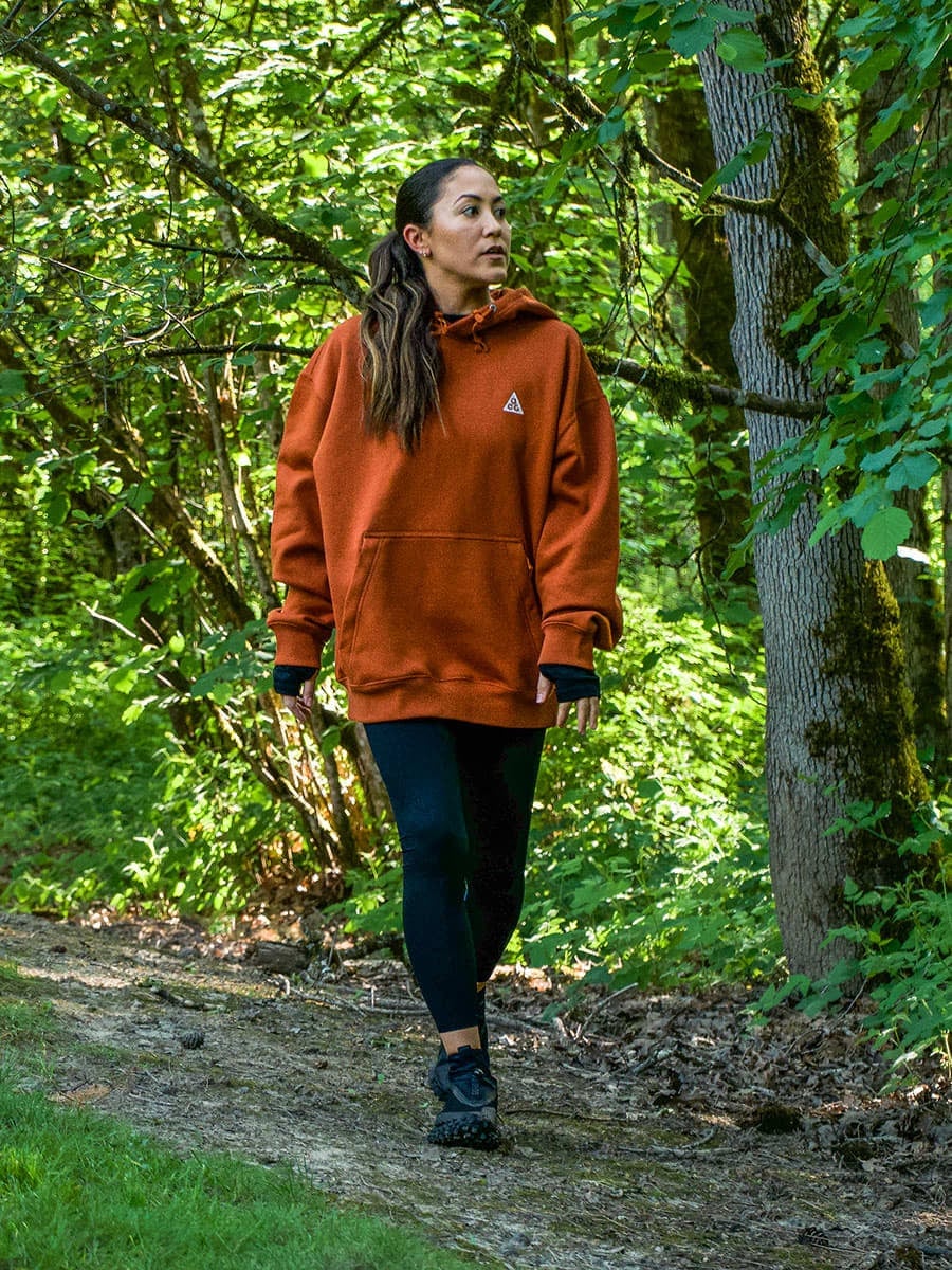 Orange Oversized Hoodie With Black Leggings Orange Oversized Hoodie With Black Leggings — Cute Hiking Outfit Inspo