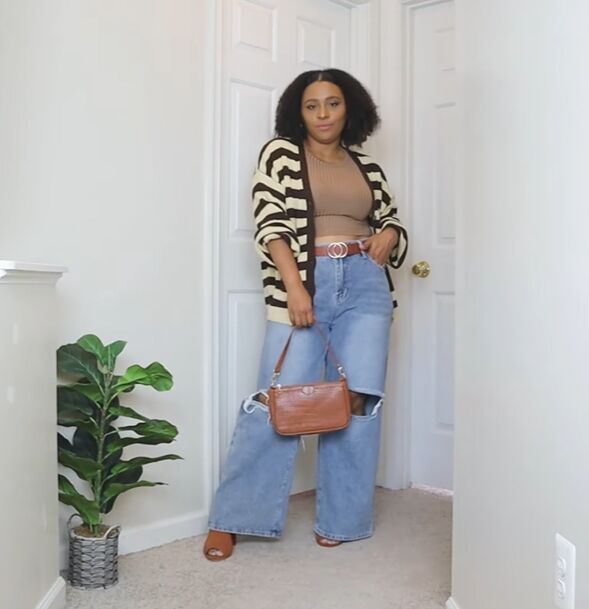 Distressed Wide Leg Jeans With Striped Cardigan — Cute Jeans Outfit Inspo