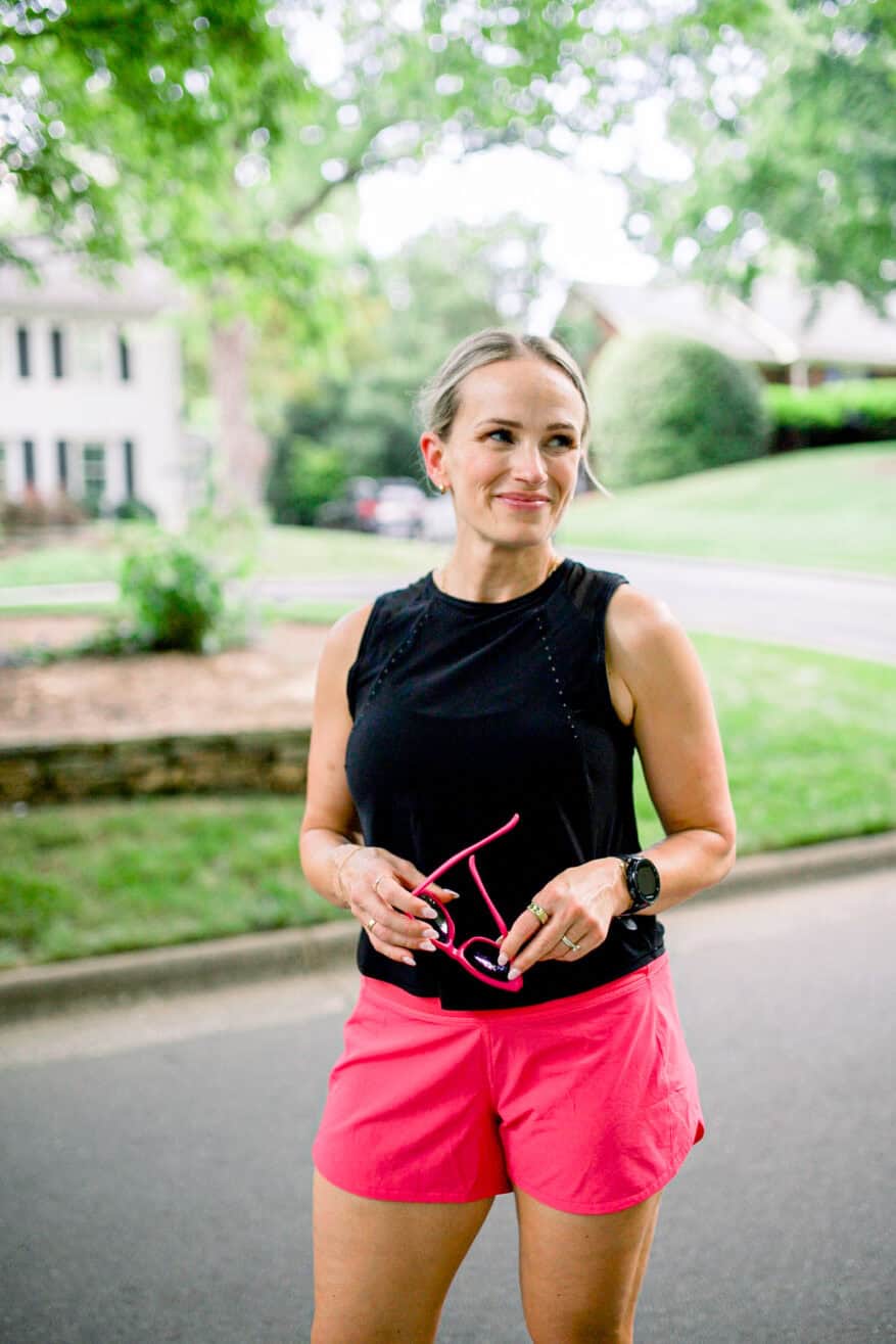 Black Athletic Top with Bright Pink Running Shorts Black Athletic Top with Bright Pink Running Shorts — Cute Running Outfits