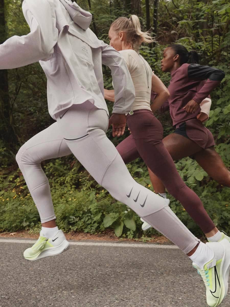 Layered Running Looks in Maroon and Lilac Layered Running Looks in Maroon and Lilac — Cute Running Outfits