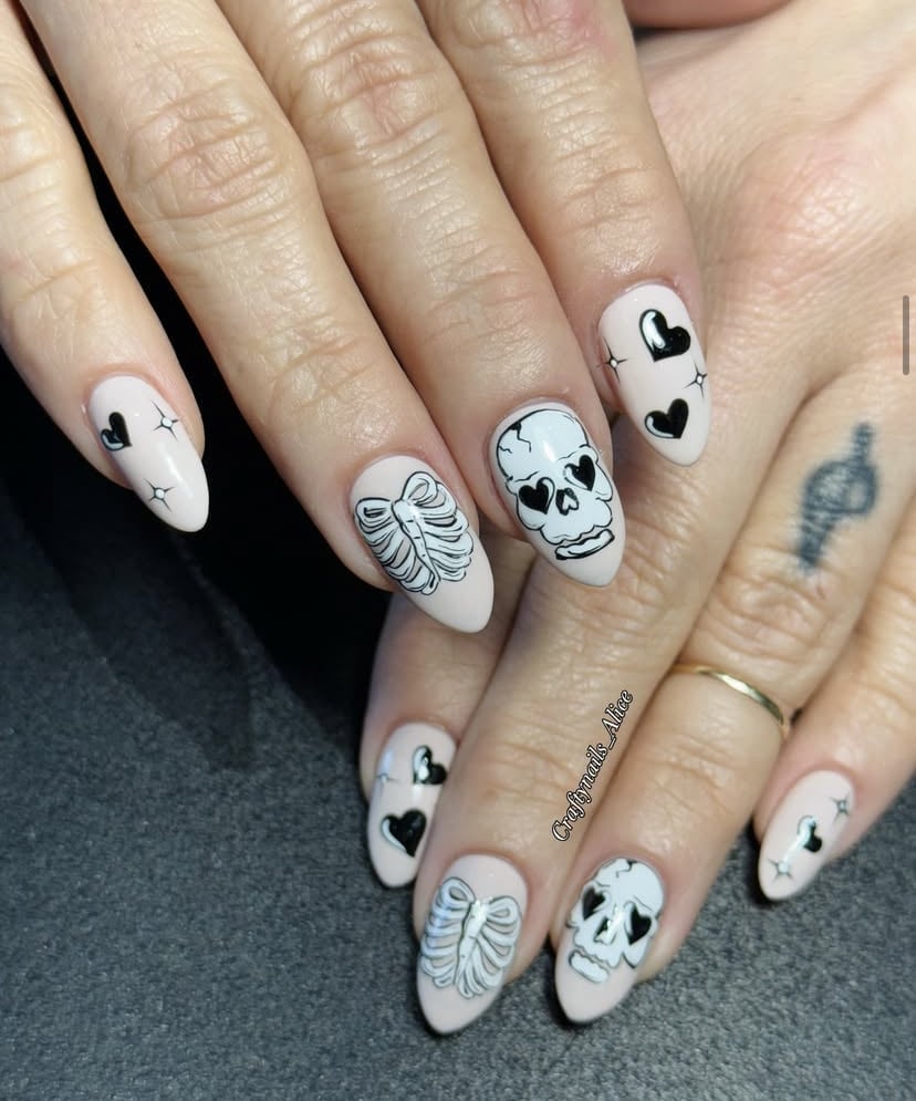 39 Cute Halloween Nail Art Designs for 2026 - Chaylor & Mads