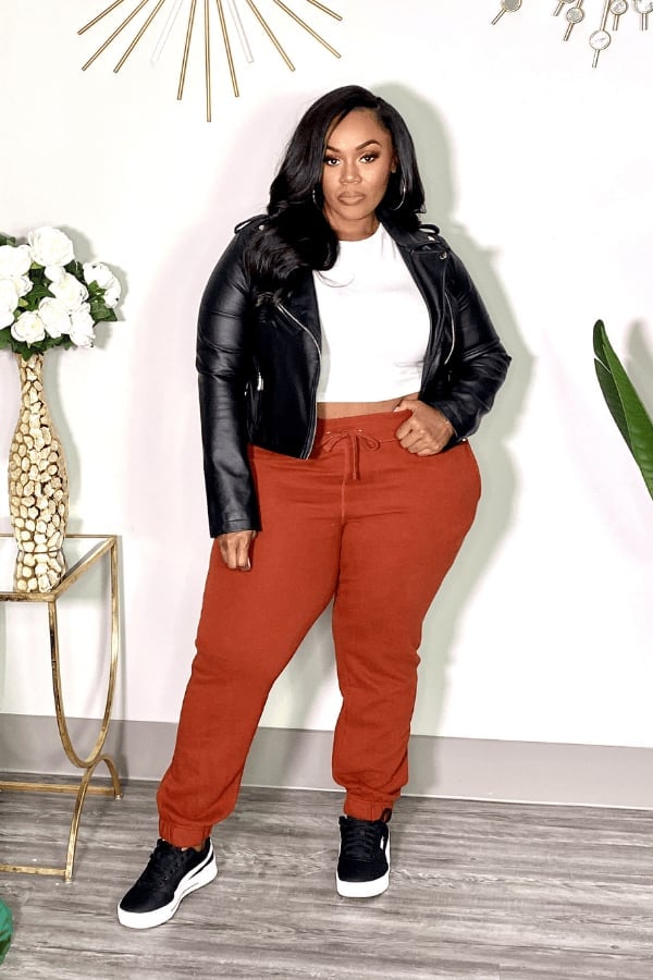 Rust Sweatpants With Leather Jacket Rust Sweatpants With Leather Jacket — Cute Sweatpants Outfit Inspo