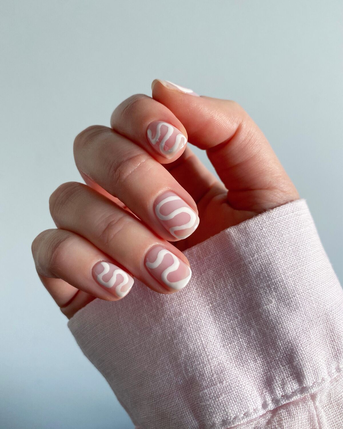 Delicate White Swirl Matte Short Square Nails Delicate White Swirl Matte Short Square Nails — Easy Wave Nails