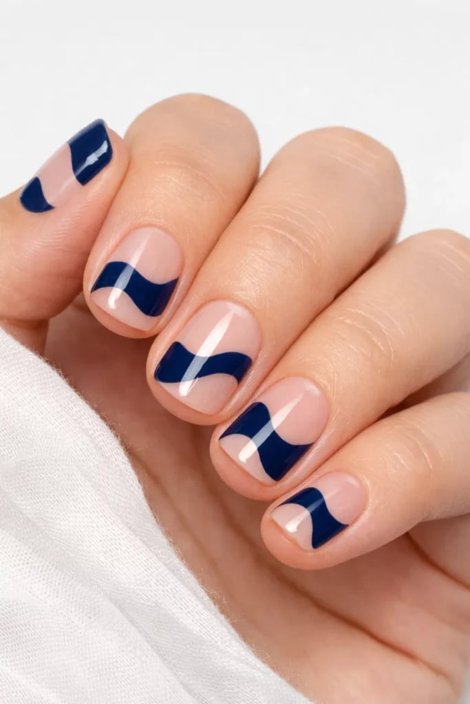 Marbled Ocean Waves Short Oval Nails Marbled Ocean Waves Short Oval Nails — Easy Wave Nails