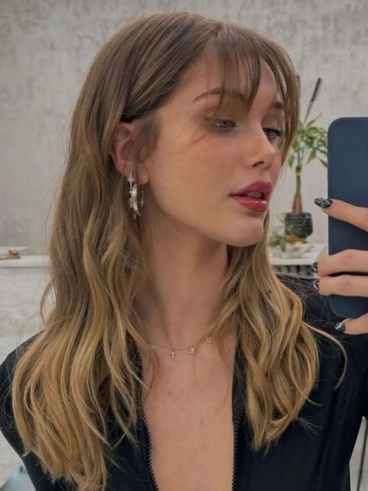 Brown Balayage Collarbone Air-Dried Brown Balayage Collarbone Air-Dried — Easy Ways to Style Curtain Bangs