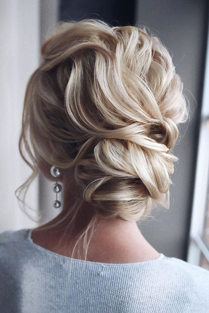 Ash Blonde Voluminous Messy Updo — Easy Wedding Hairstyles for Long Hair