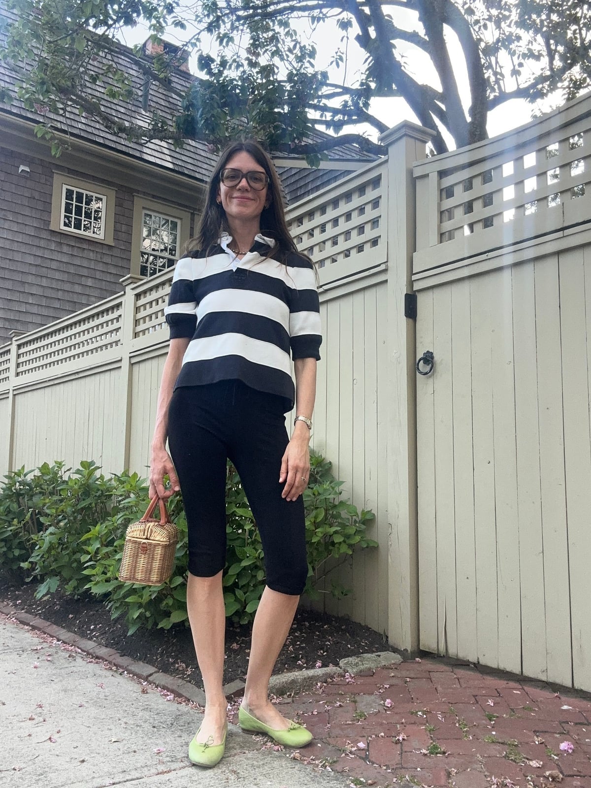 Black Capris with Striped Polo and Green Ballet Flats Black Capris with Striped Polo and Green Ballet Flats — Elegant Black Capri Pants Outfit