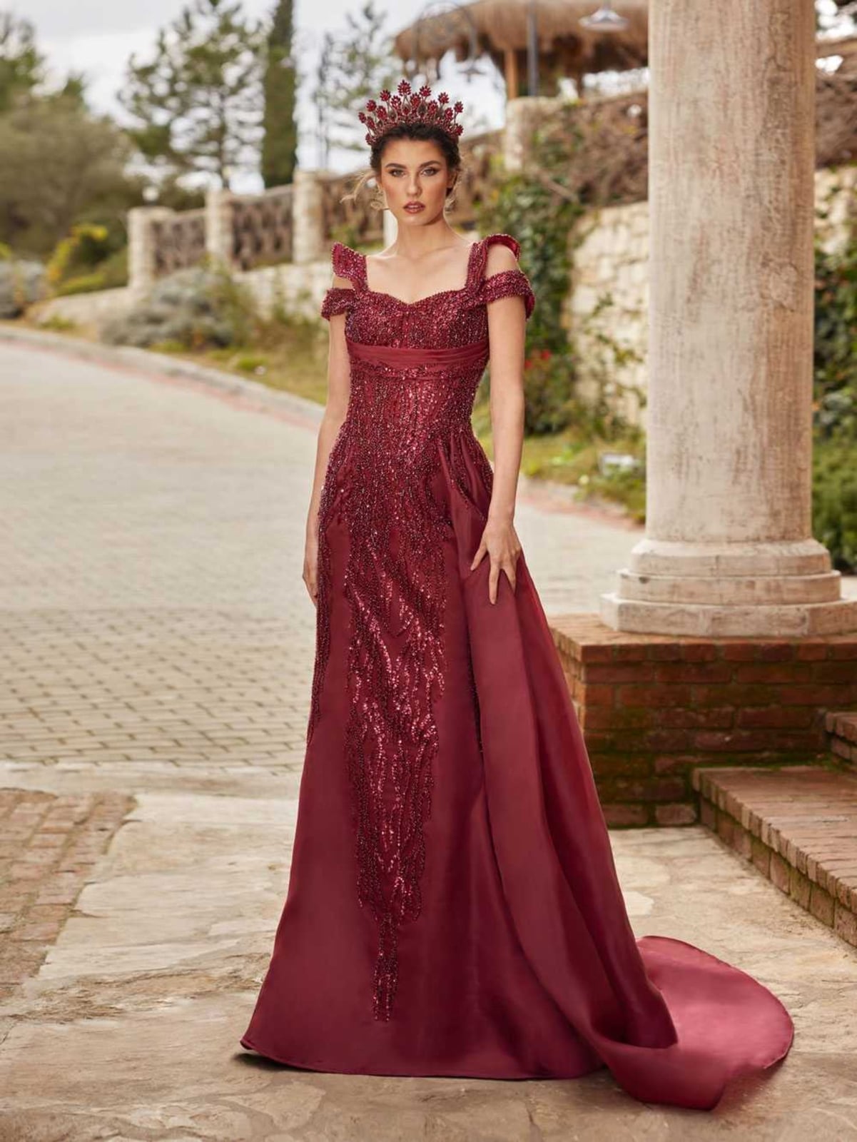 Burgundy Fitted Evening Gown with Beaded Bodice Burgundy Fitted Evening Gown with Beaded Bodice — Elegant Burgundy Dress Outfit