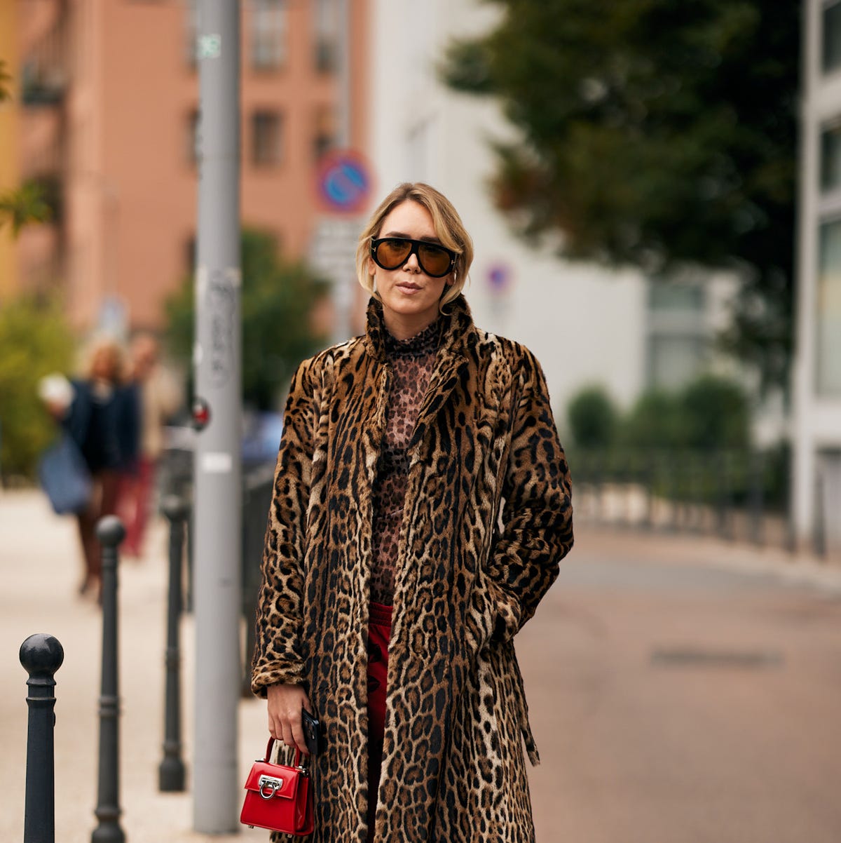 Oversized Leopard Print Faux Fur Coat Over a Sheer Top and Red Oversized Leopard Print Faux Fur Coat Over a Sheer Top and Red — Elegant Leopard Print Outfits