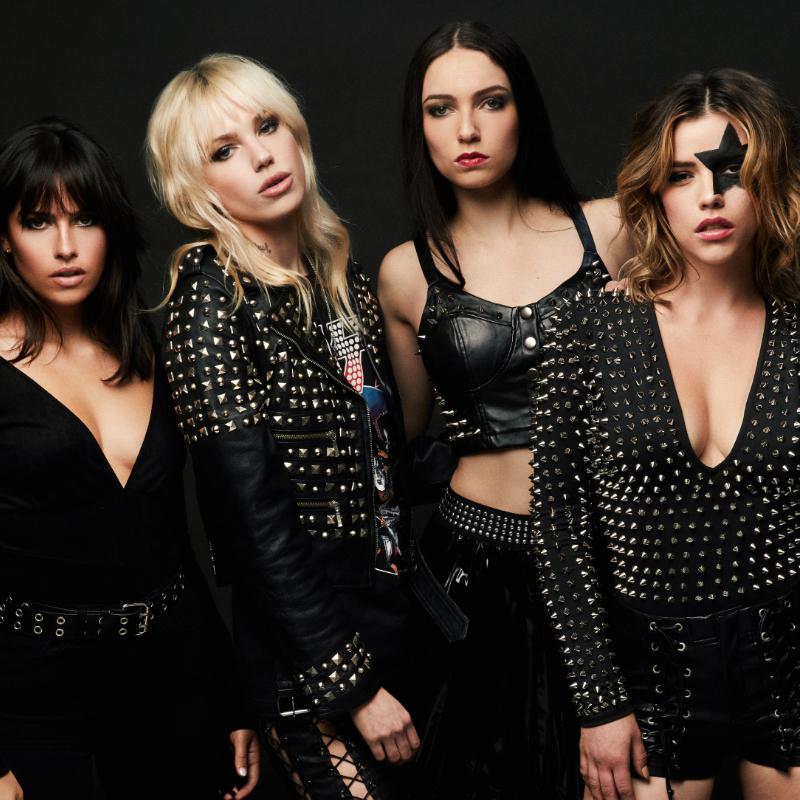 Studded Leather Jackets and Corset Tops for a Concert Look Studded Leather Jackets and Corset Tops for a Concert Look — Elegant Rock Outfits