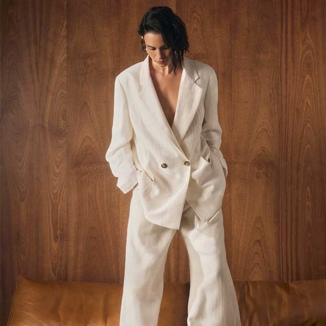 Oversized White Linen Blazer with Matching Pants Oversized White Linen Blazer with Matching Pants — Elegant White Jacket Outfit