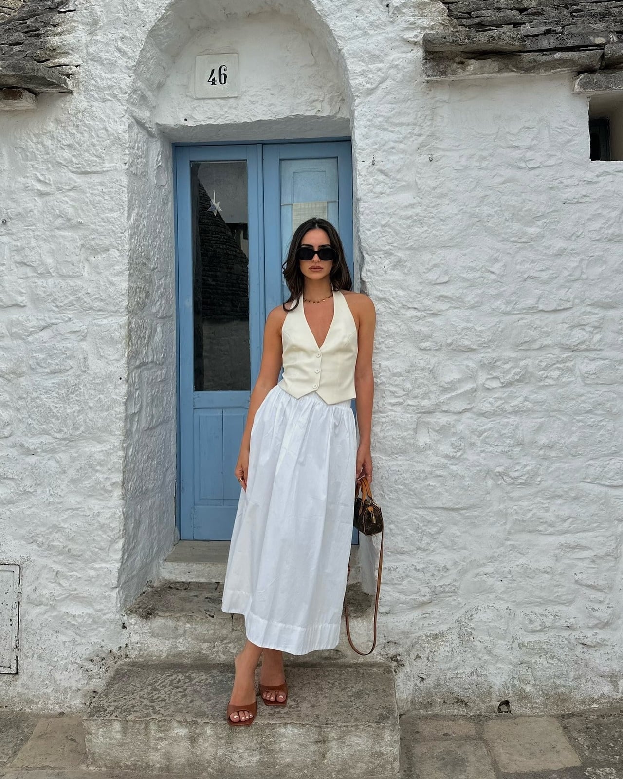 White Cotton Poplin Maxi Skirt With Linen Vest — Elegant White Maxi Skirt Outfit