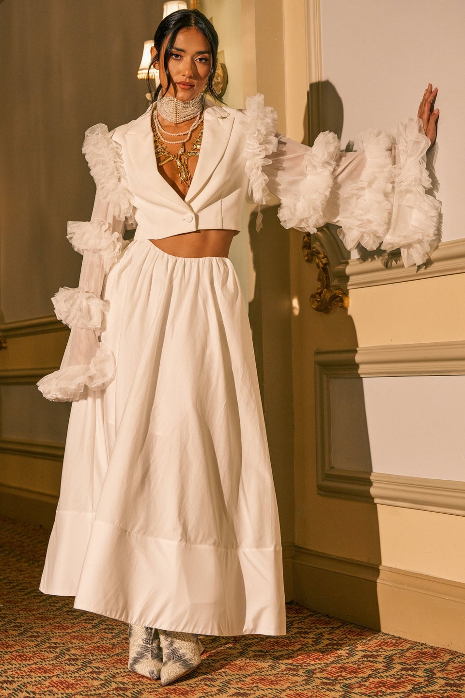 White A-Line Maxi Skirt With Cropped Blazer And Ruffled Blouse — Elegant White Maxi Skirt Outfit