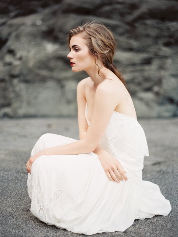 White A-line Dress With Spaghetti Straps and Lace, Close-Up Take White A-line Dress With Spaghetti Straps and Lace, Close-Up Take — Ethereal Dress Ideas