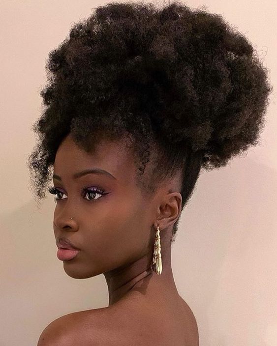 Voluminous Afro Puff Bun Voluminous Afro Puff Bun — Natural Bun Ideas