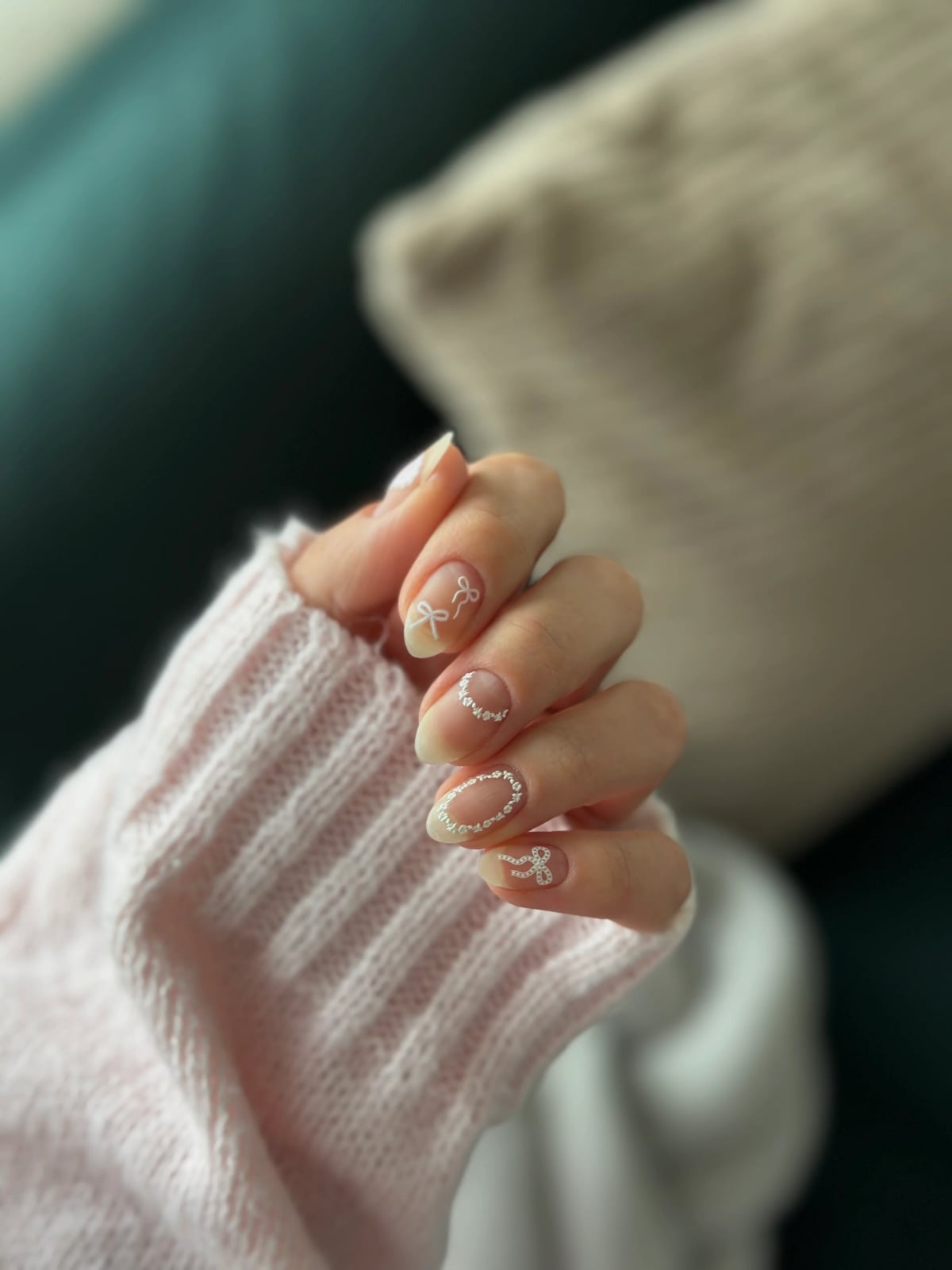 Short Almond Nude with 3D White Bows and Silver Rhinestones, Glossy Short Almond Nude with 3D White Bows and Silver Rhinestones, Glossy — Simple 3D Nails