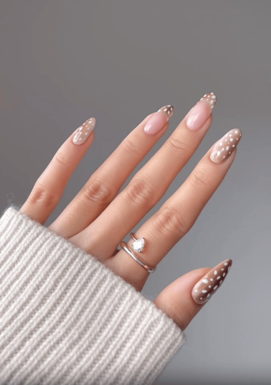 Medium Almond Nude with Raised White Dot Pattern Medium Almond Nude with Raised White Dot Pattern — Simple 3D Nails