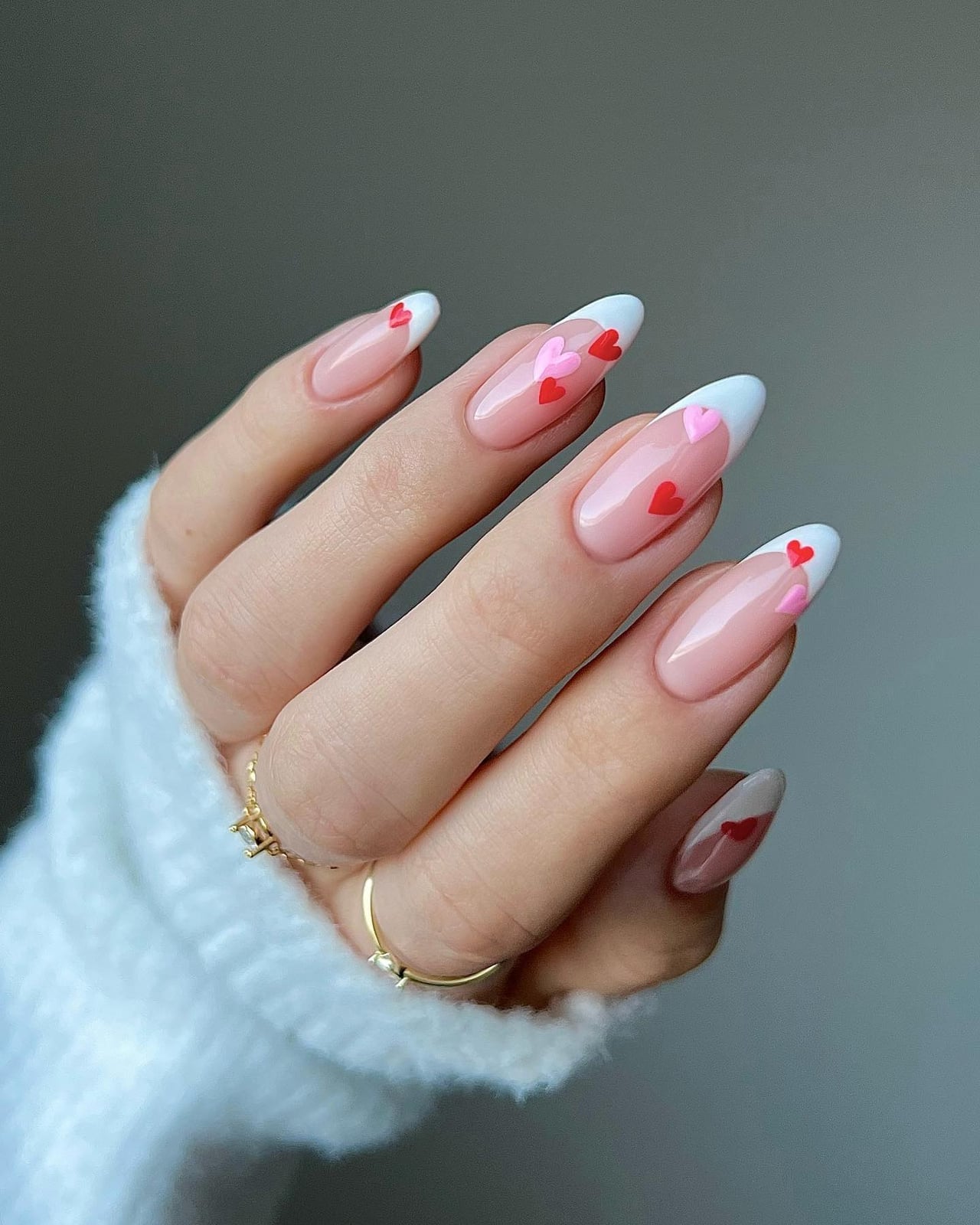 Nude Heart Accent Birthday Almond Nails Nude Heart Accent Birthday Almond Nails — Simple Birthday Nails Almond