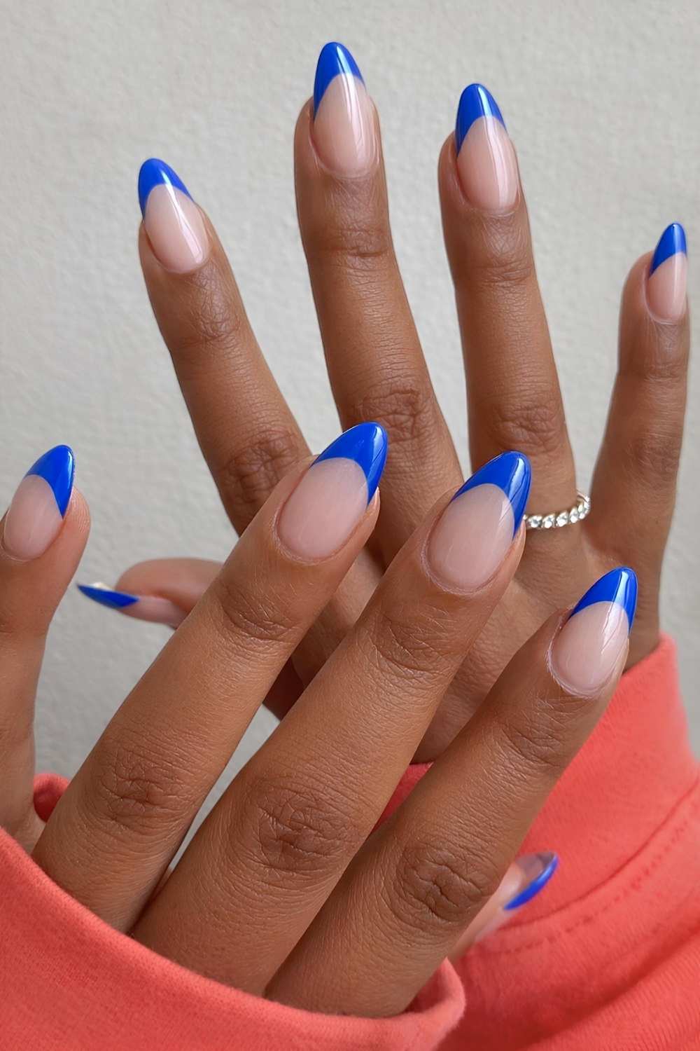 Vibrant Blue French Tips Medium Almond Vibrant Blue French Tips Medium Almond — Simple Blue French Tip Nails