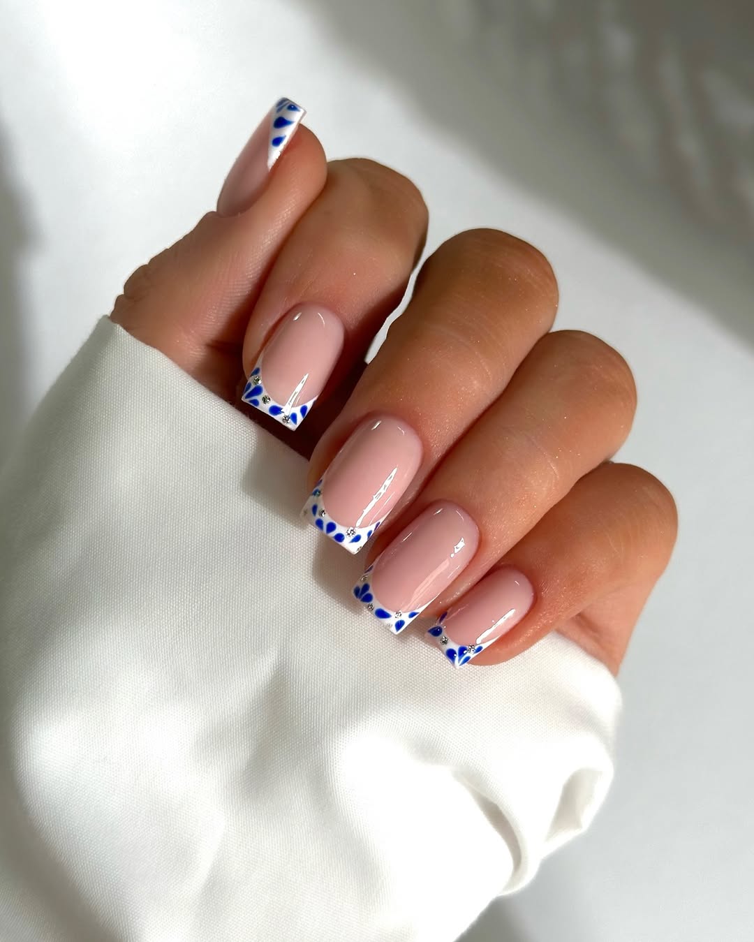 Blue Floral Pattern Tips Short Square Blue Floral Pattern Tips Short Square — Simple Blue French Tip Nails
