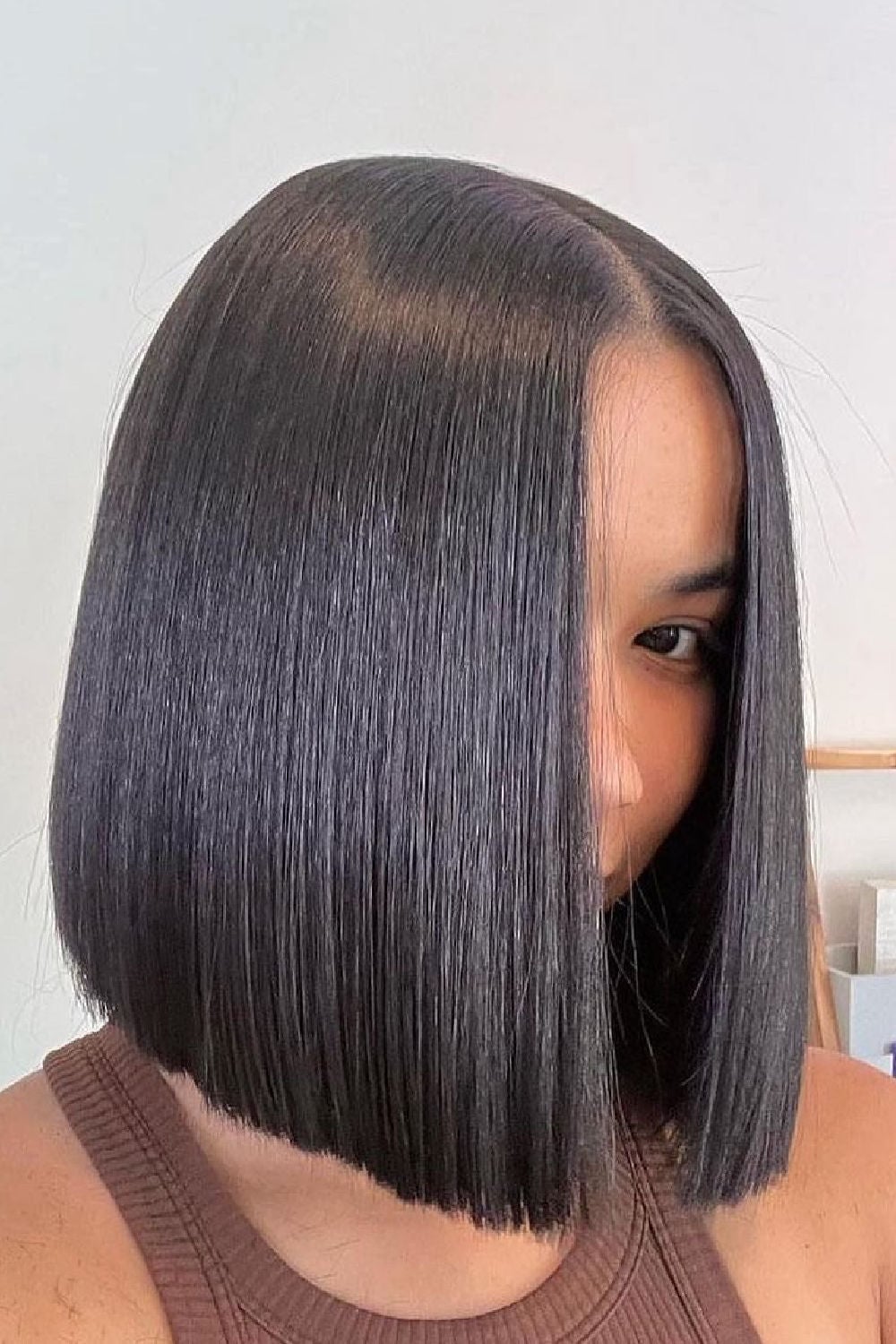 Sleek Dark Brown Bob No Bangs Sleek Dark Brown Bob No Bangs — Simple Blunt Bob