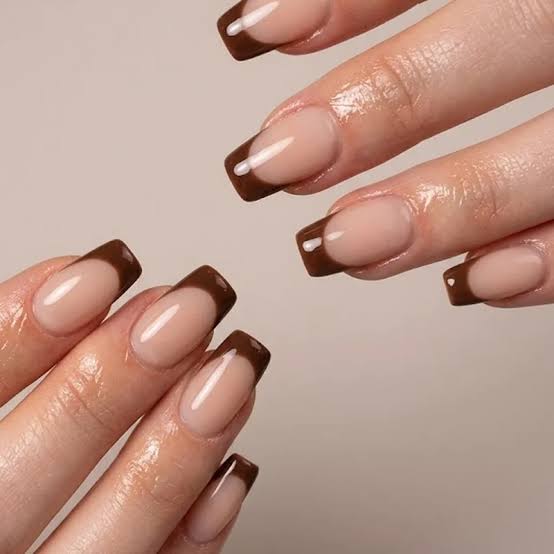 Medium Almond Sheer Nude Dark Brown French Tips Classic, Subtle Twist — Simple Brown French Tip Nails