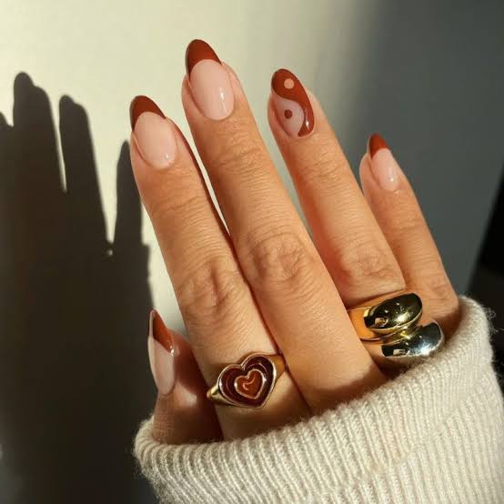 Short Almond Dark Brown French Tip Nails — Simple Brown French Tip Nails