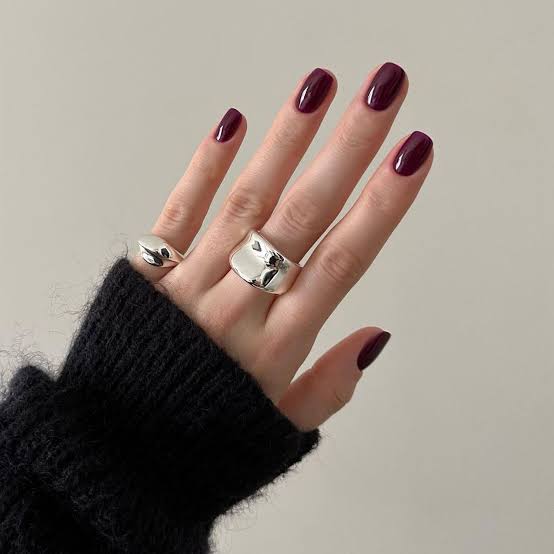 Deep Plum Burgundy Short Oval Nails Deep Plum Burgundy Short Oval Nails — Simple Burgundy Nails Design